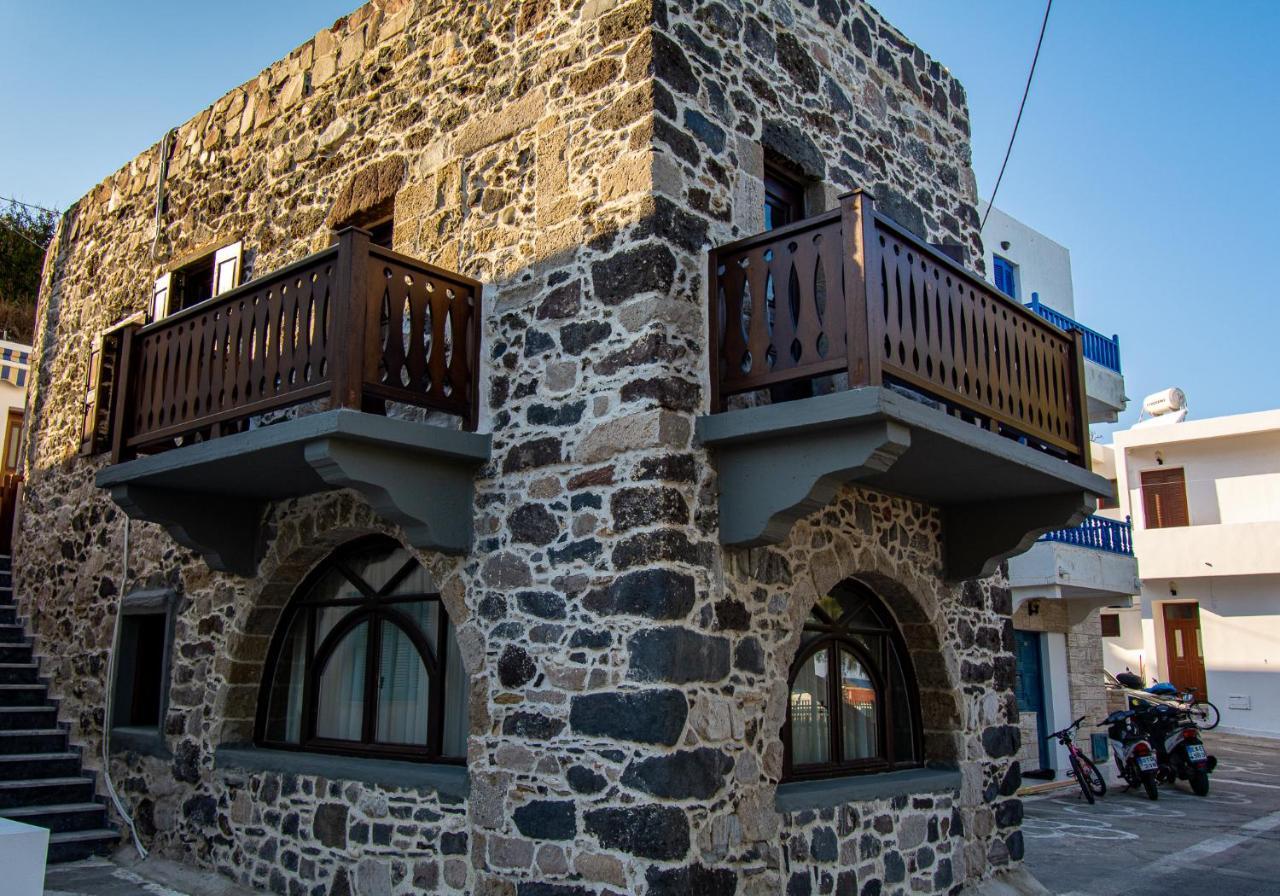 شقة Plousiadi΄S Stone House Skála المظهر الخارجي الصورة