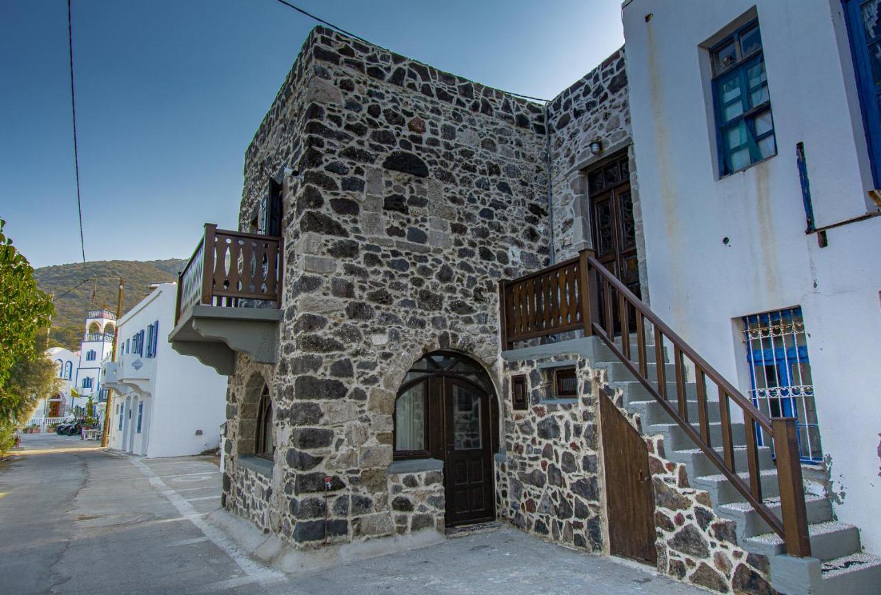 شقة Plousiadi΄S Stone House Skála المظهر الخارجي الصورة