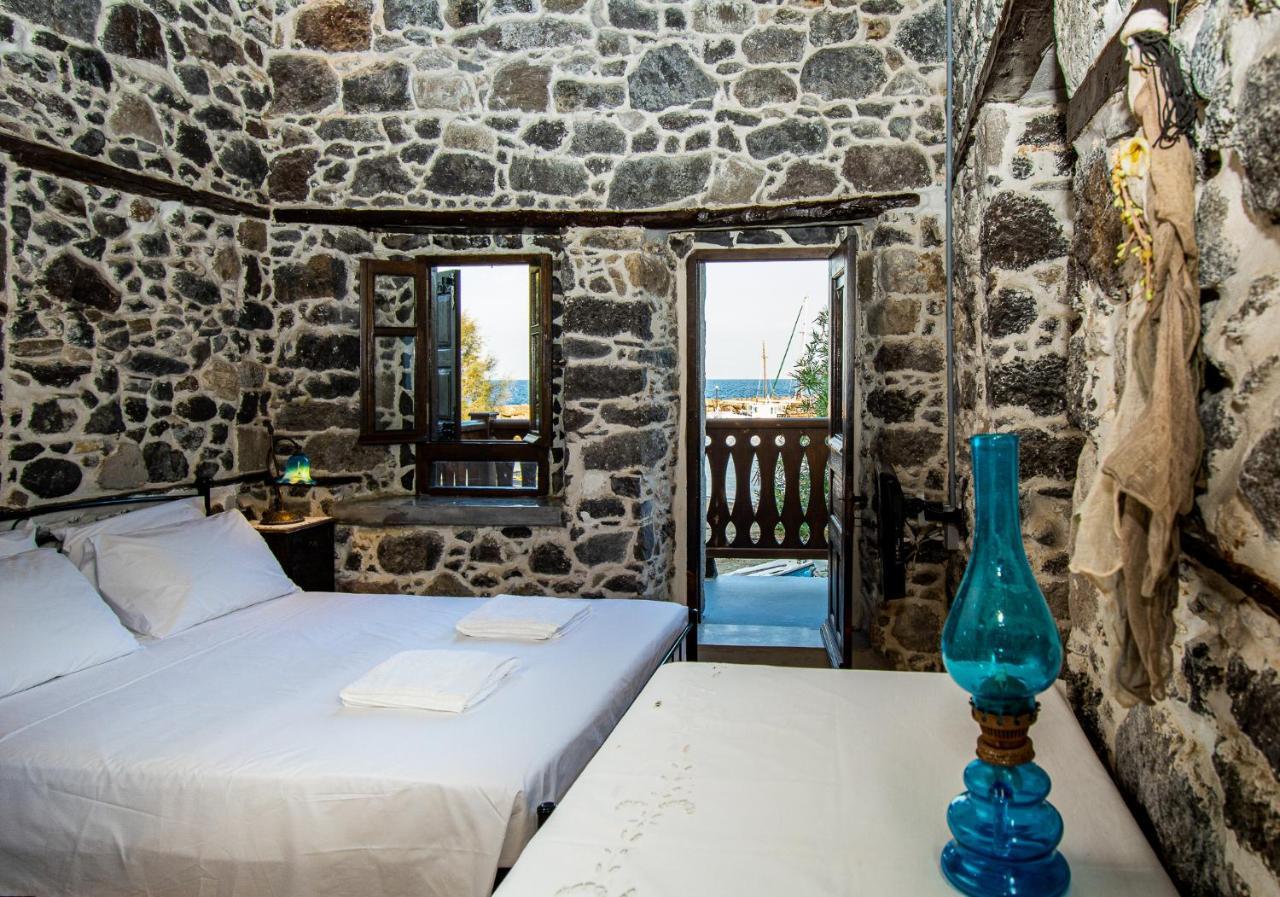 شقة Plousiadi΄S Stone House Skála المظهر الخارجي الصورة